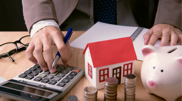 Salaire et Marché Immobilier : Le Revenu Nécessaire pour Acquérir une Propriété