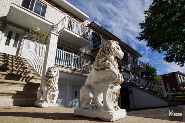 Investing in a Duplex for Sale in St Leonard: The Perfect Location for Renters and Owners